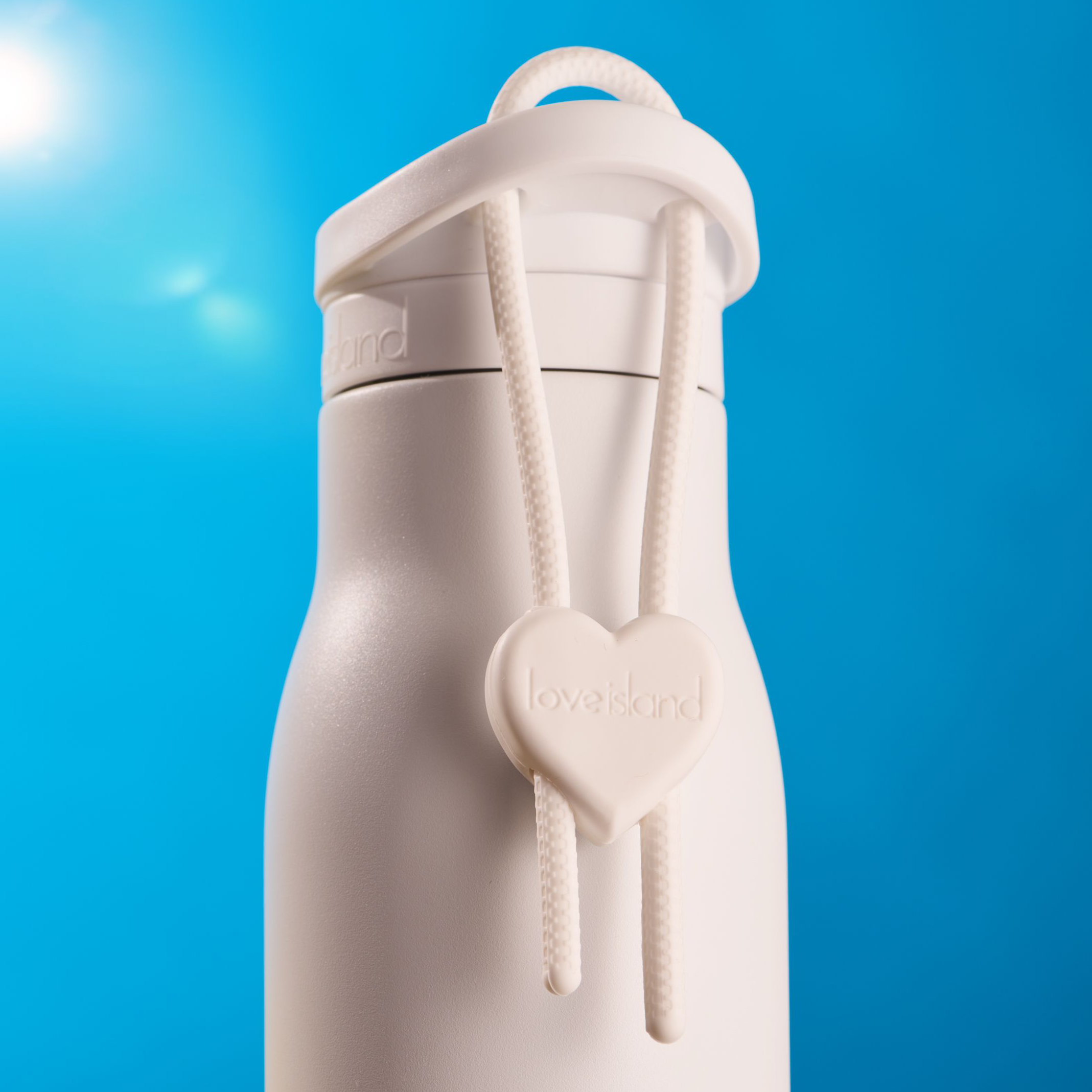 Love Island White Villa Strap