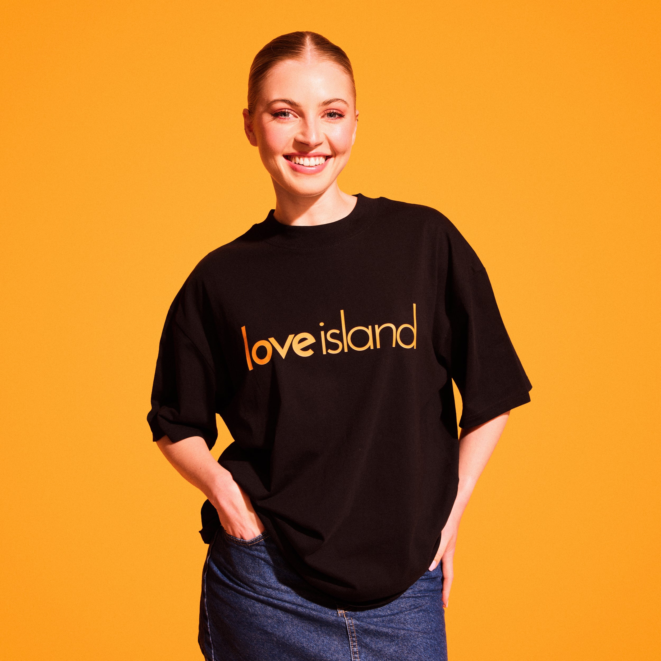 Love Island - Black Oversized Sticker T-shirt