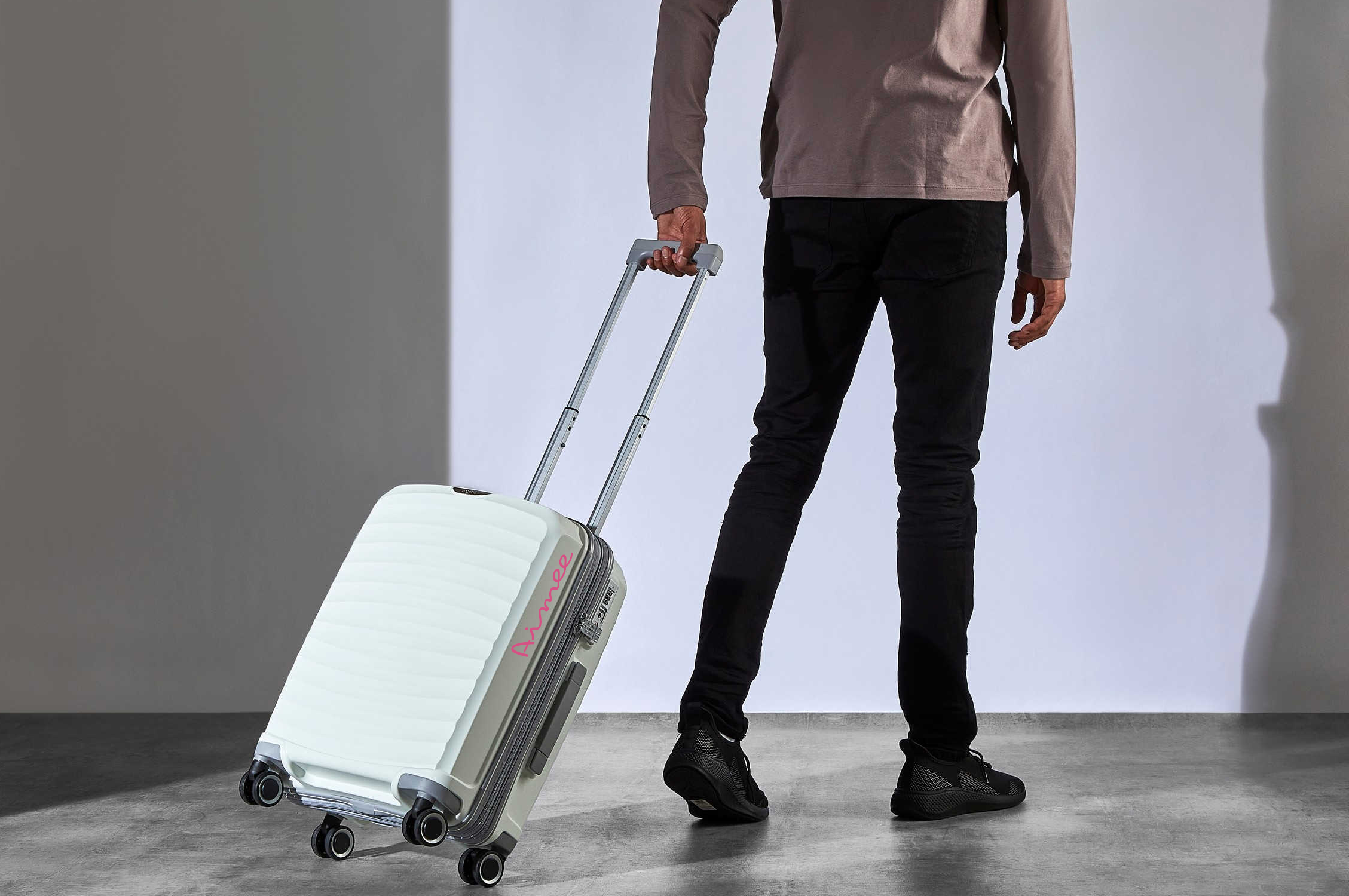 Official Love Island Sunwave Cabin Suitcase - Personalised
