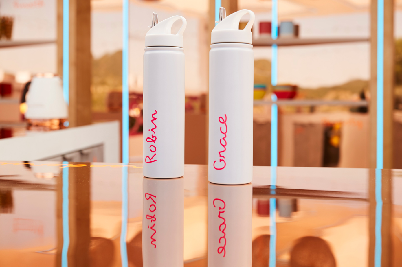 Official Love Island Insulated Water Bottle - Personalised