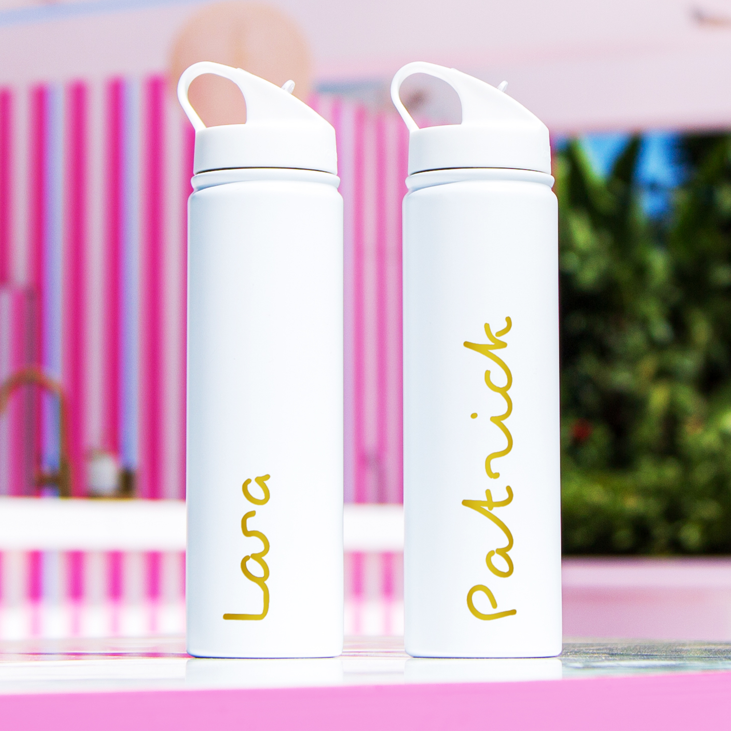 Official Love Island Insulated Water Bottle - GOLD Edition